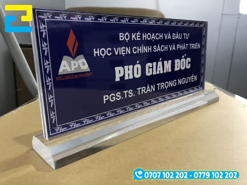Bảng chức danh mica