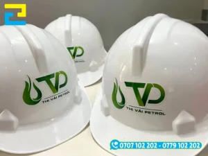 Decal nhựa PVC dùng cho nón bảo hộ công trường ngoài trời