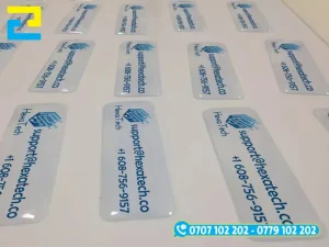 Vệ sinh decal nhựa epoxy cần hạn chế hoá chất, đồ sắc nhọn làm trầy xước lớp nhựa