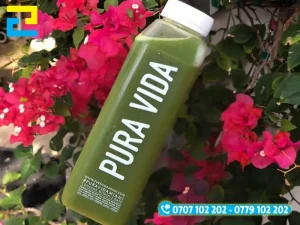 In decal quảng cáo bằng decal trong dán lên chai nước