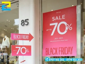 In decla quảng cáo khuyến mãi dán trước cửa hàng