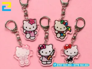 Móc khoá đẹp cho nữ được làm bằng inox, nhựa, goox,...