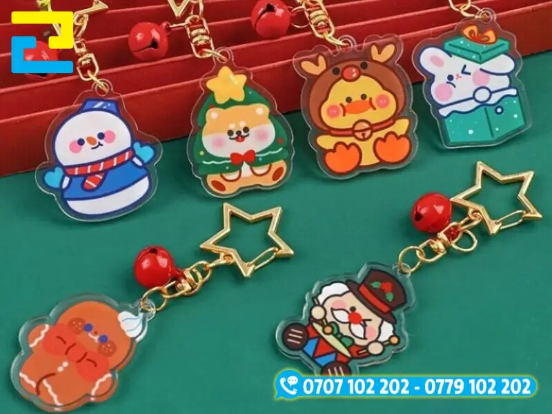 Mẫu 10: Móc khoá noel hình người tuyết, bánh quy