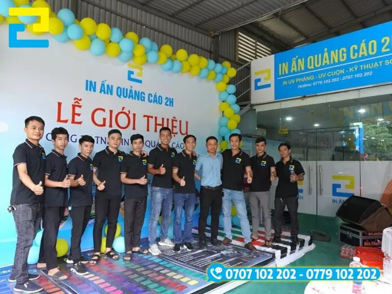 Công Ty In Ấn Quảng Cáo 2H chuyên cung cấp dịch vụ in backdrop, background, phông nền ngày hội gia đình theo yêu cầu