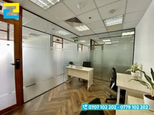 Decal mờ in họa tiết trang trí cho không gian sang trọng, riêng tư