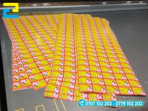 In nhãn decal có thể dán lên mọi bề mặt, bám dính tốt