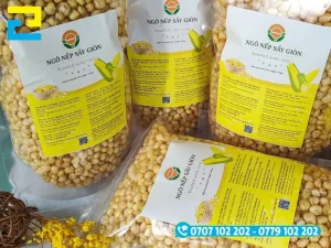 Trên tem nhãn in đầy đủ thông tin theo quy định VSATTP