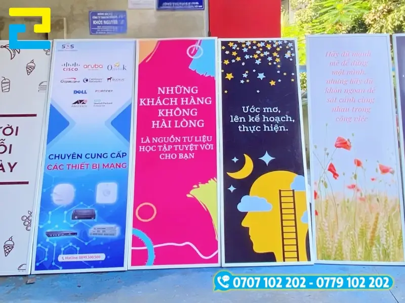 Banner thường dùng để trưng bày trong nhà, không gian sự kiện