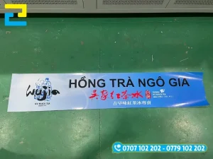 Chất liệu decal sữa cán bóng in logo thương hiệu