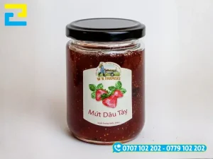 Kích thước in tem nhãn mứt dâu tây tuỳ thuộc cho từng loại hũ