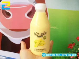 Decal nhựa trong in tem nhãn sữa bắt tạo hiệu ứng nhìn xuyên thấu, không chê sữa trong chai