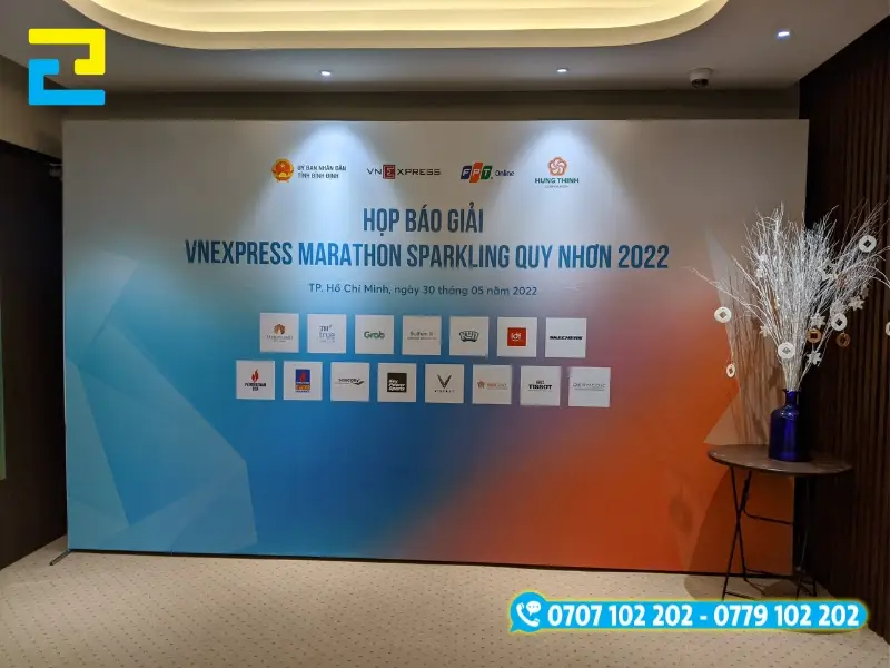 Backdrop khổ vừa, đánh đèn LED trụcq tiếp