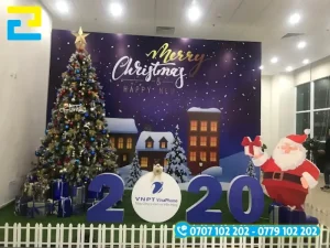 Quý khách có thể yêu cầu gia công cho backdrop Giáng Sinh như: Yêu cầu dán biên cho phông nền, yêu cầu cán màng,...