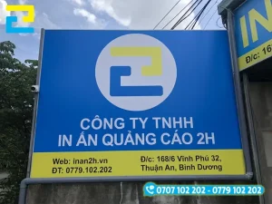 Công Ty In Ấn Quảng Cáo 2H chuyên nhận in background Giáng Sinh với những mẫu mã, kiểu dáng, kích thước theo yêu cầu