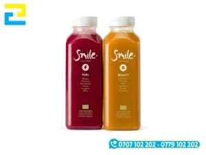 Chai nước màu đỏ bao bì sử dụng chất liệu decal trong, chai nước màu cam bao bì có chất liệu decal siêu trong như được in trực tiếp