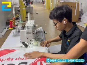 Gia công may biên sau bước in UV và cắt thành phẩm