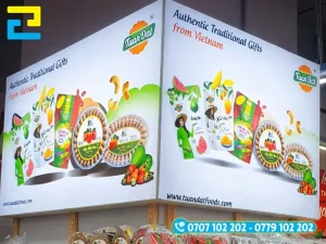 Vải 3P đức in 1 mặt cho ra hình ảnh với màu sắc chuẩn mã màu thương hiệu, cùng khả năng chống cháy và không bị giãn sau thời gian dài sử dụng