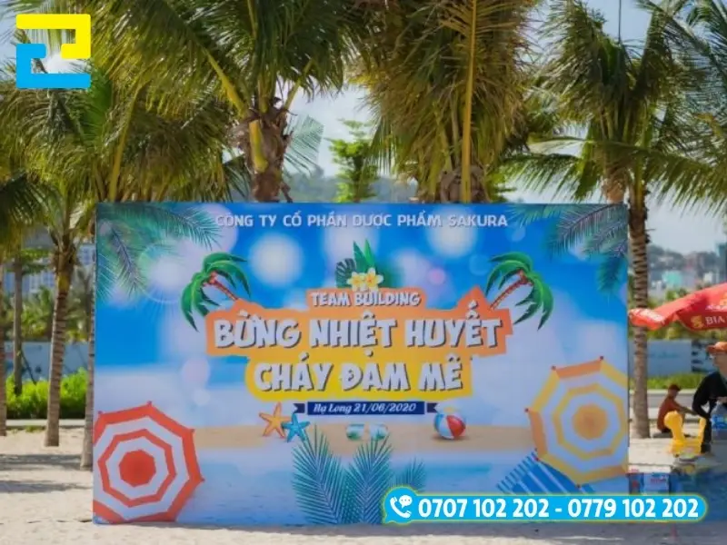 Backdrop team building "Bừng nhiệt huyết, cháy đam mê" của Công ty CP Dược phẩm Sakura.