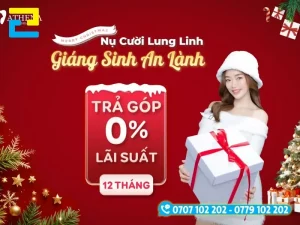 Băng rôn Noel quảng cáo trả góp 0%, có hình cô gái ôm hộp quà