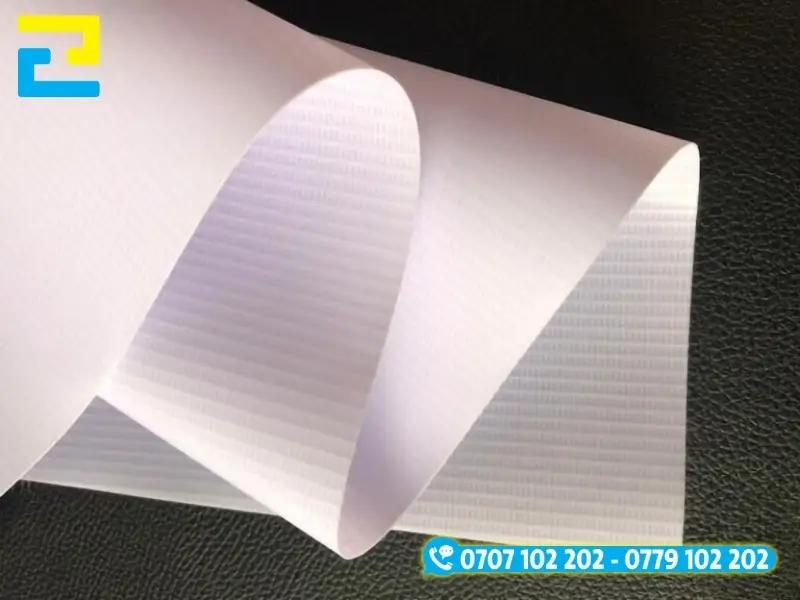 Chất liệu bạt hiflex sẽ phù hợp với những quý khách có nhu cầu in background bánh Trung thu có thể tái sử dụng cho những năm sau