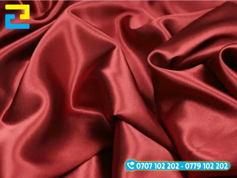 Vải silk sẽ phù hợp với những quý khách có mong muốn in phông nền chụp ảnh Trung thu có kích thước lớn, nhưng lại có trọng lượng nhẹ