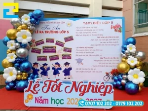 Mẫu 3: Phông nền lễ tổng kết năm học với hình nền là lời tạm biệt, tri ân ý nghĩa
