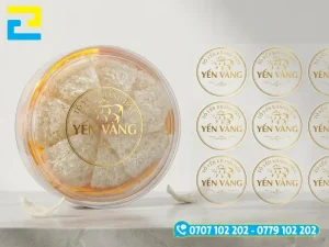 Công đoạn ép kim logo và cán màng bảo vệ bề mặt tem nhãn sau khi in tem nhãn yến sào