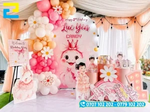 Sử dụng background, backdrop sẽ giúp bữa tiệc sinh nhật của bé thêm sinh động hơn