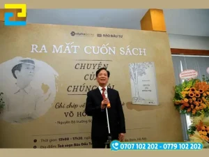 Mẫu 16: Phông nền có kiểu chữ nghệ thuật, có hình ảnh minh họa cho sản phẩm sách đẹp mắt
