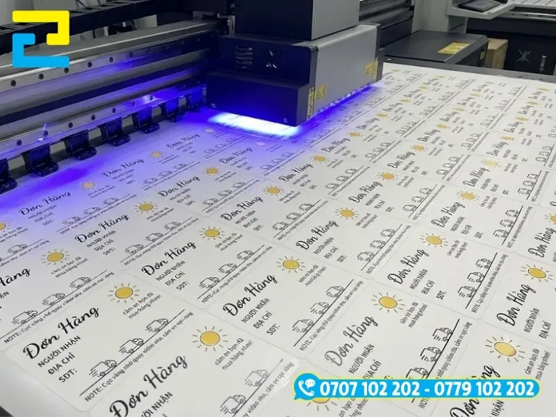 Hệ thống máy in kỹ thuật số hiện đại kết hợp máy bế Mimaki chính xác tại nhà xưởng In Ấn 2H
