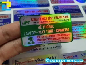 Decal 7 màu hologram ánh cầu vồng đặc trưng giúp phân biệt hàng chính hãng