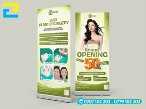 Standee cuốn nhôm bảo vệ bản in tốt, dễ thu gọn nhưng không phù hợp đặt ở nơi có gió mạnh