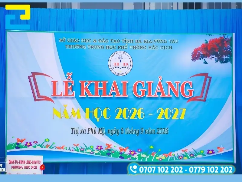 Mẫu backdrop khai giảng trang trí không gian lễ khai trường