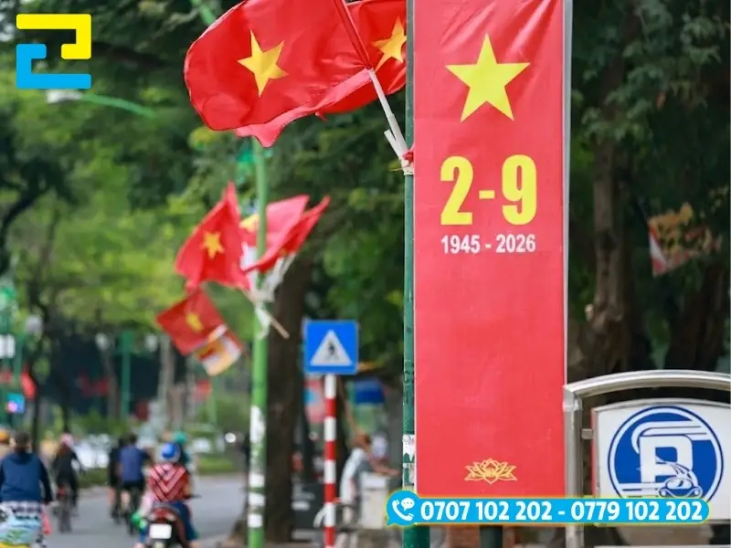 Bố cục màu đỏ vàng kết hợp trên băng rôn 2/9