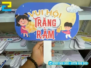 Mẫu hashtag Trung Thu cầm tay bồi Fomex in hình nhân vật dân gian và slogan check-in sự kiện