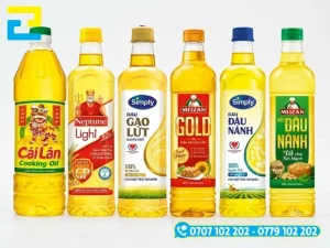 Mẫu tem nhãn dán chai dầu ăn hiển thị đầy đủ thông tin thương hiệu và bảng thành phần dinh dưỡng