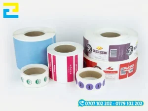 Tem nhãn decal cuộn có khả năng bám dính tốt, đồng thời có thể dán được trên nhiều bề mặt