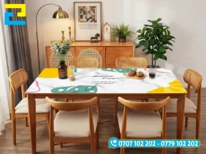 In decal dán ngược trên mặt kính của bàn vừa đẹp, vừa bảo vệ hình in, dễ vệ sinh lau chùi