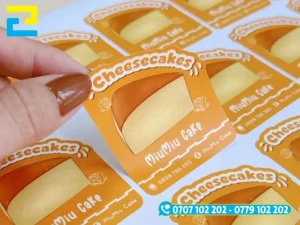 Thiết kế tem nhãn thường thể hiện đầy đủ tên hàng hóa, thành phần, ngày sản xuất, hạn sử dụng và mã vạch