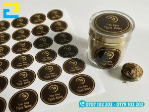 Mẫu in tem dán hộp trầm hương in trên chất liệu decal nhựa PVC sữa