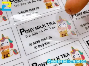 In tem logo dán ly chi phí rẻ hơn in trực tiếp lên ly