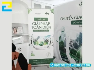 Standee sự kiện phù hợp cho các dịp khai trương, hội chợ thương mại và tiệc tất niên